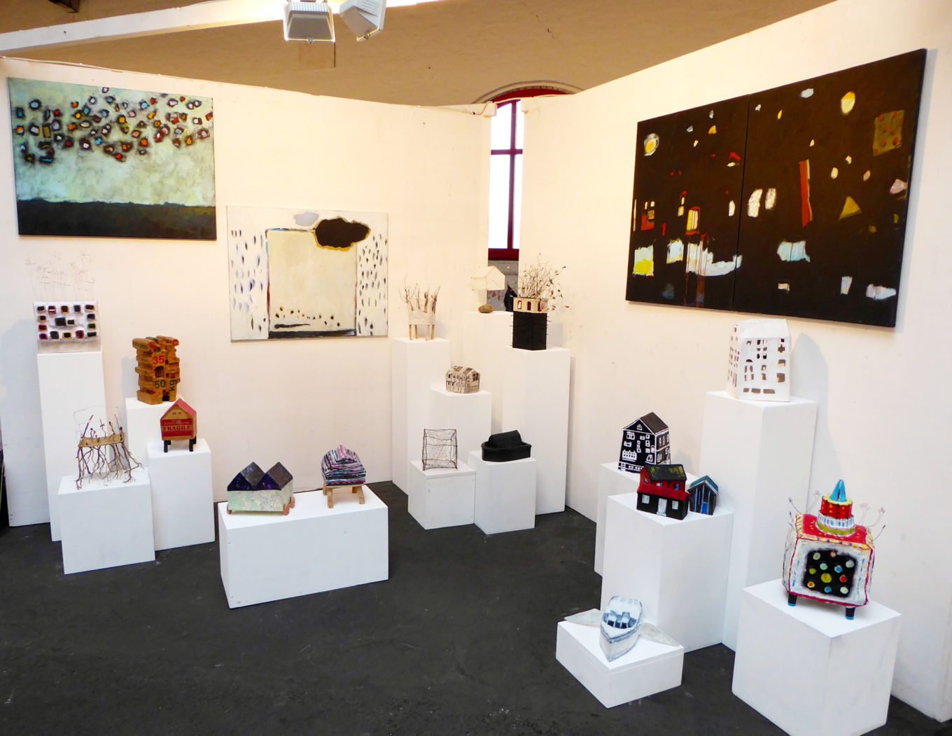 Ausstellungsansicht: Frauenpower, Art Dock Zürich, 9. April – 18. August 2016